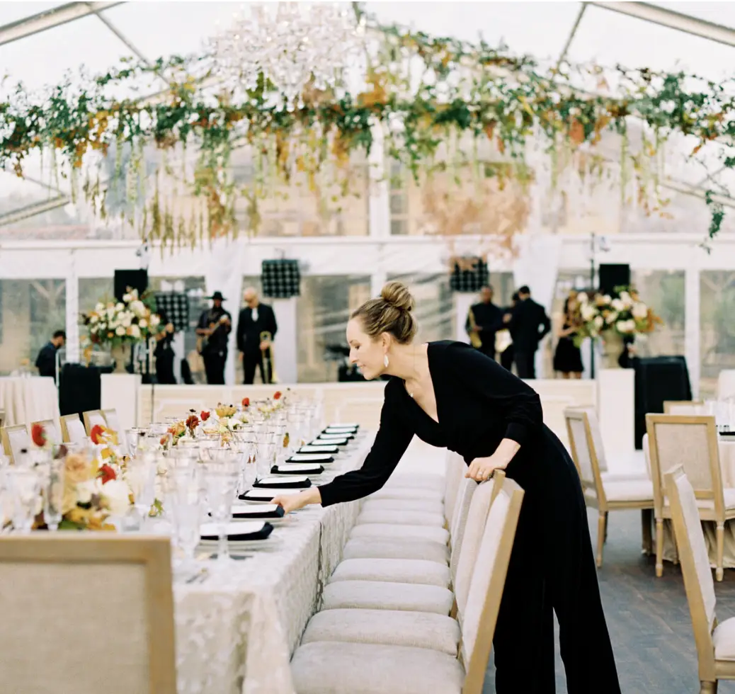 Full-service wedding catering in Dallas by Tastefully Yours